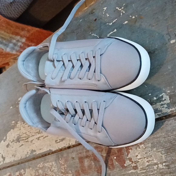 🔥🔥🔥Kenneth Cole Neoprene Kam Stripe Witt sneaker size 8 - Picture 4 of 12